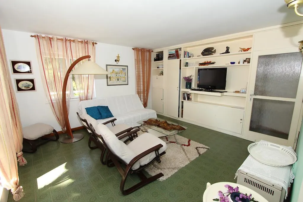 Apartments Jurjevic Rovinj 0*,
